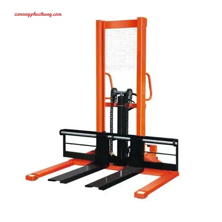 xe nâng tay thấp và xe nâng tay cao thực tế